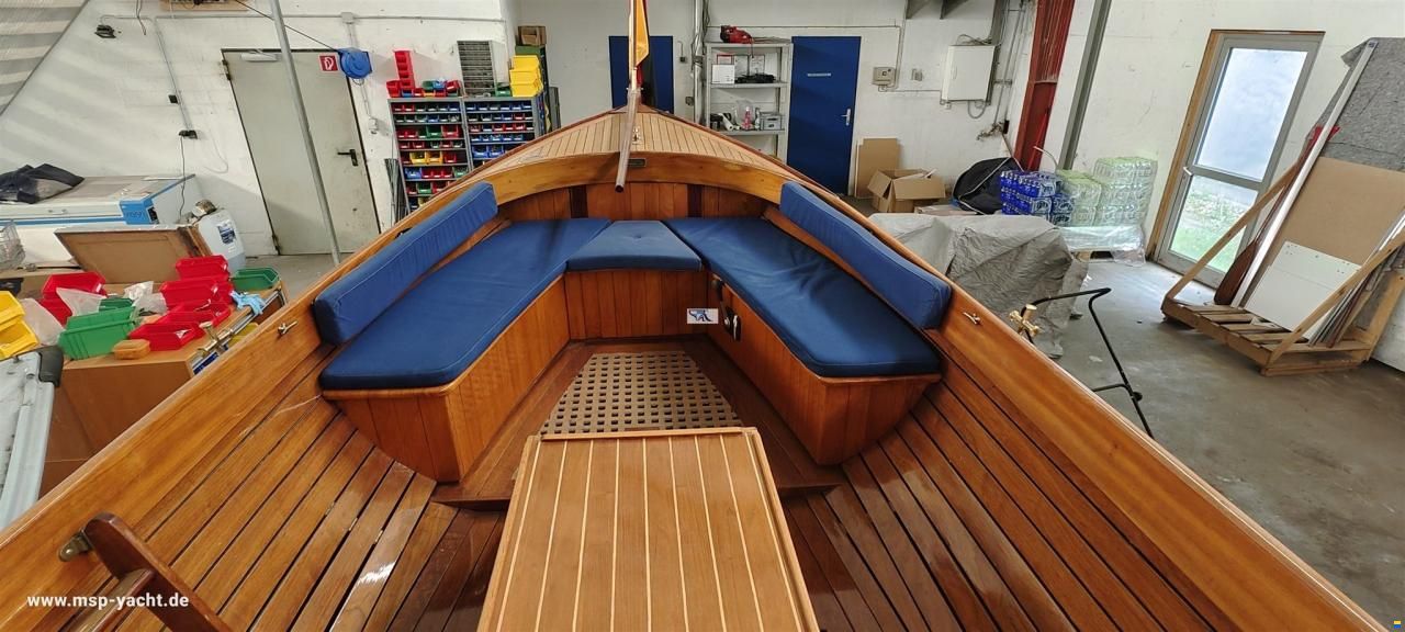 Custom Line Tuckerboot 7,40m