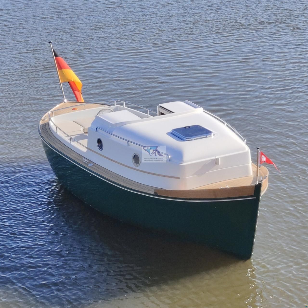 Yachtwerft Hamburg GmbH Elektro Tuckerbo