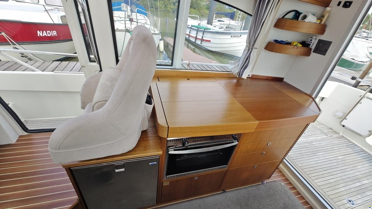 Nimbus 365 Coup&eacute;