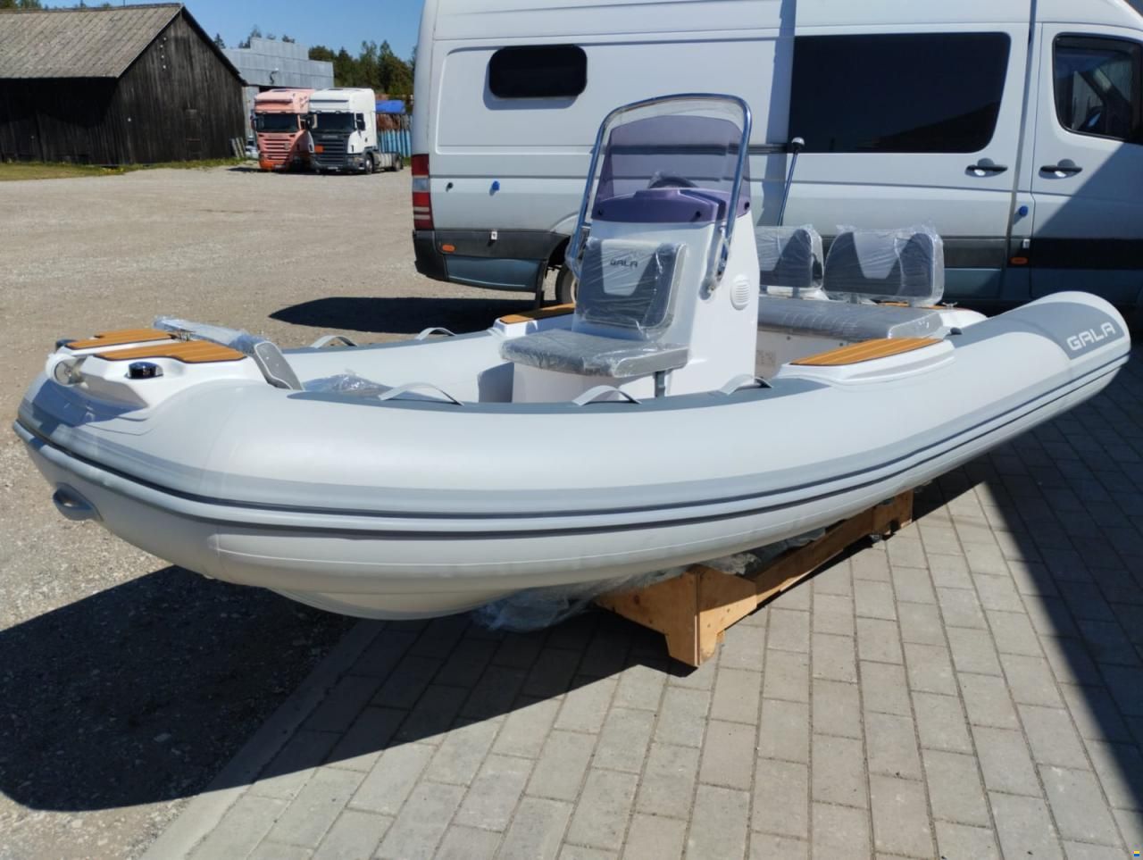 GALA Viking V420