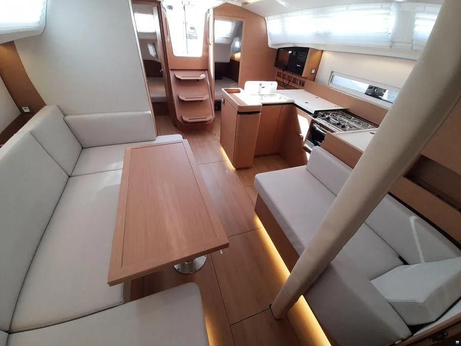 Jeanneau Sun Odyssey 410