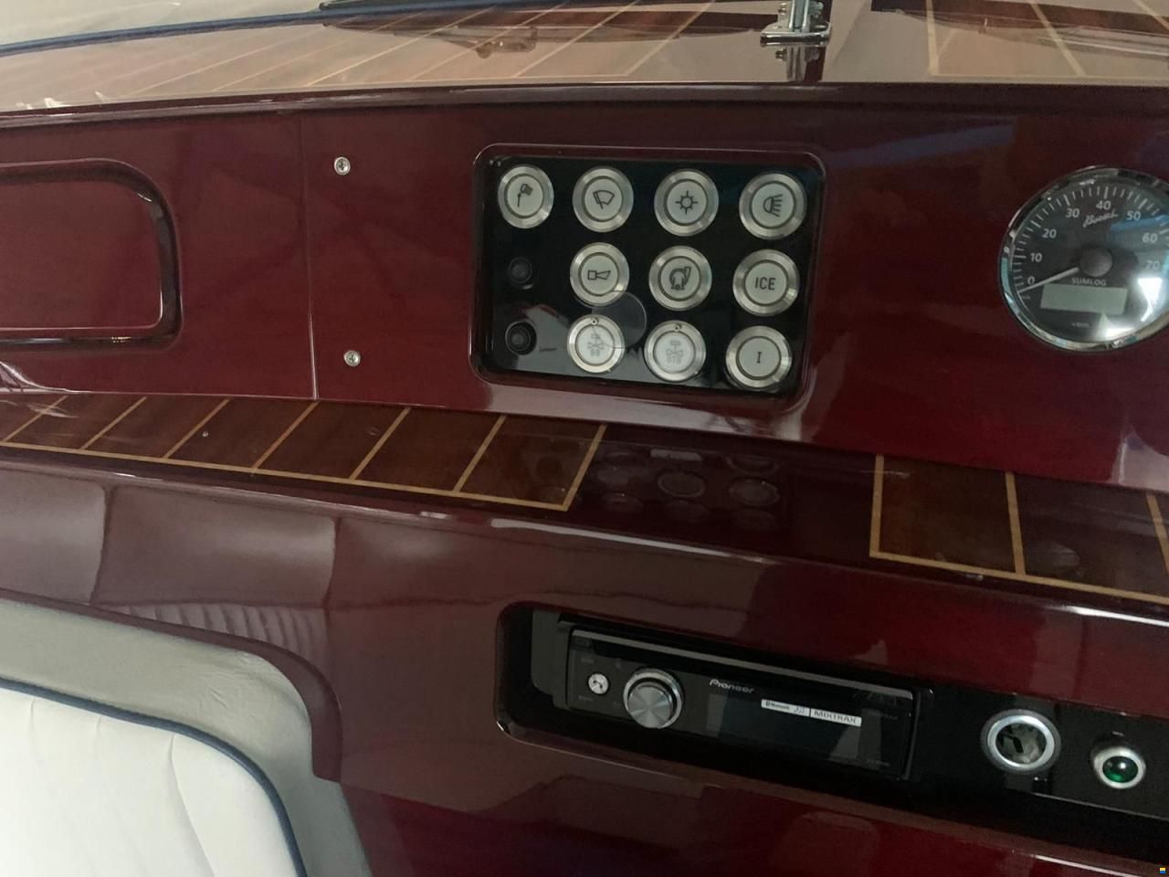 Boesch 750 Portofino De Luxe