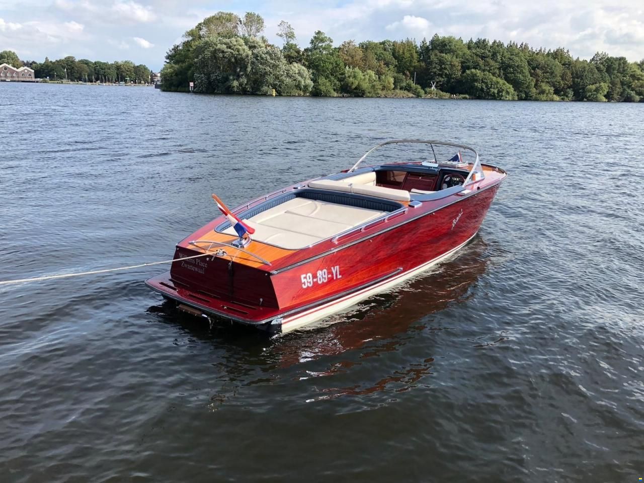 Boesch 680 Costa Brava de Luxe