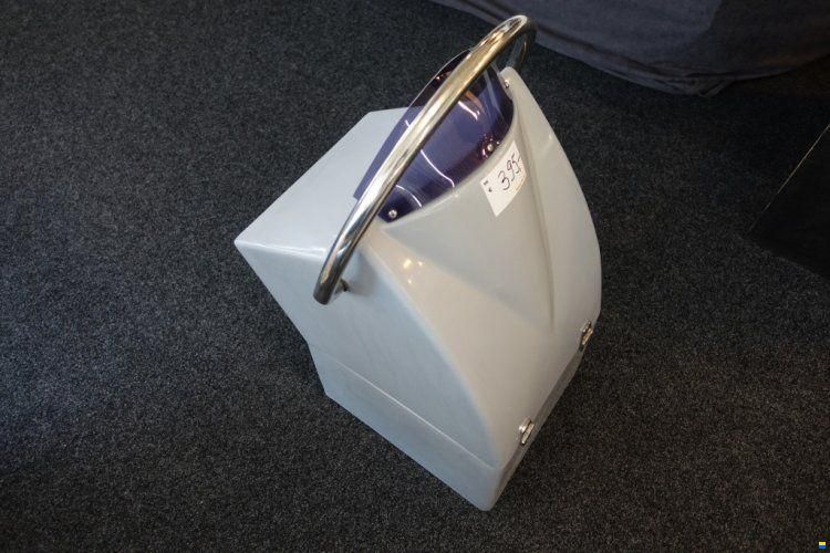 Stuur Console For Rib