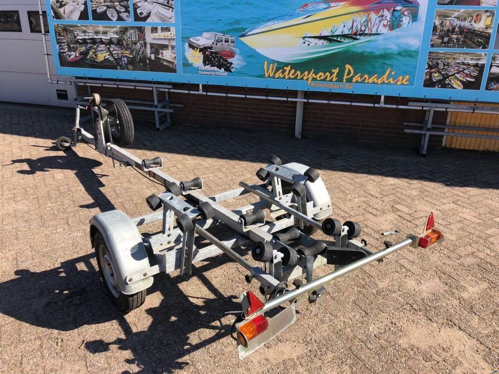 Stallingstrailer 1-asser