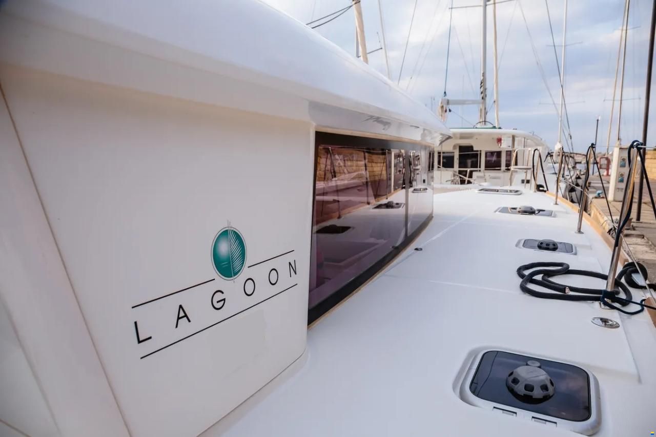 Lagoon 400 S2