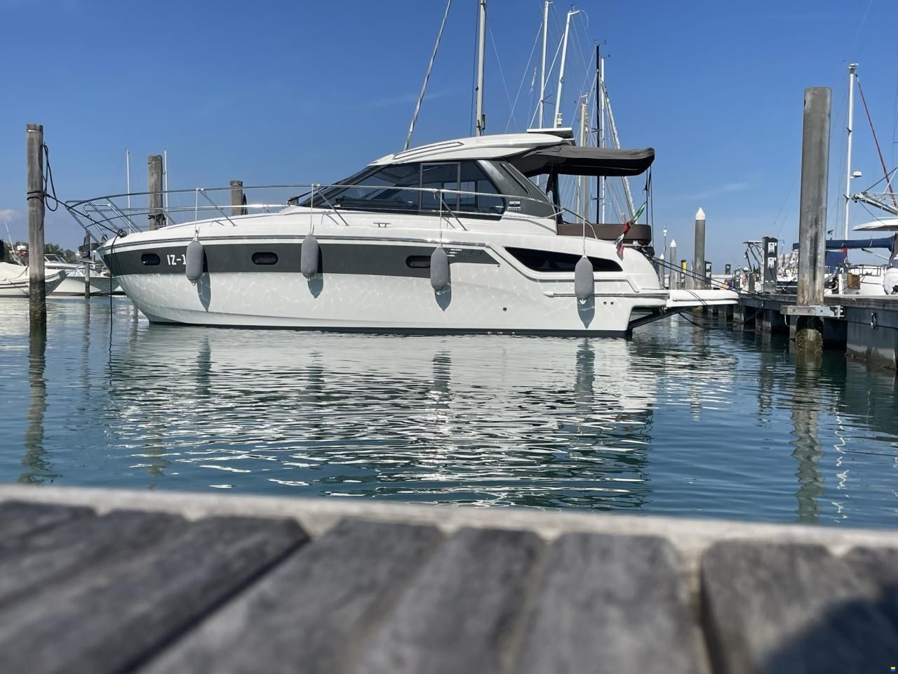 Bavaria S 33 HT