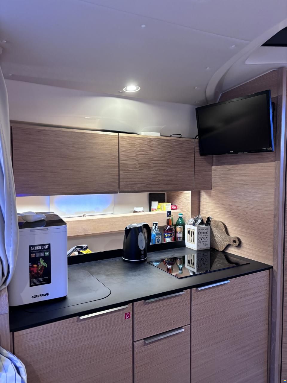 Bavaria S 33 HT