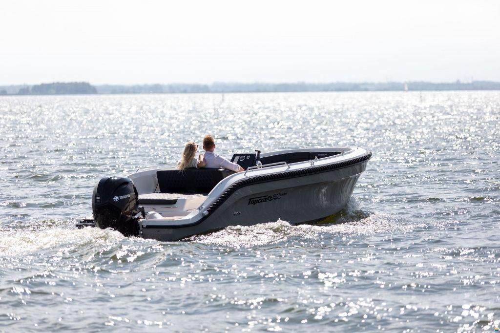 Topcraft 627 Tender