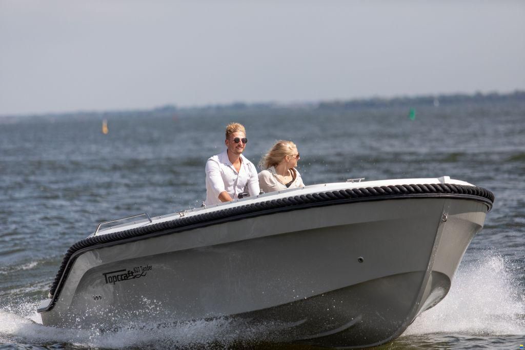 Topcraft 627 Tender