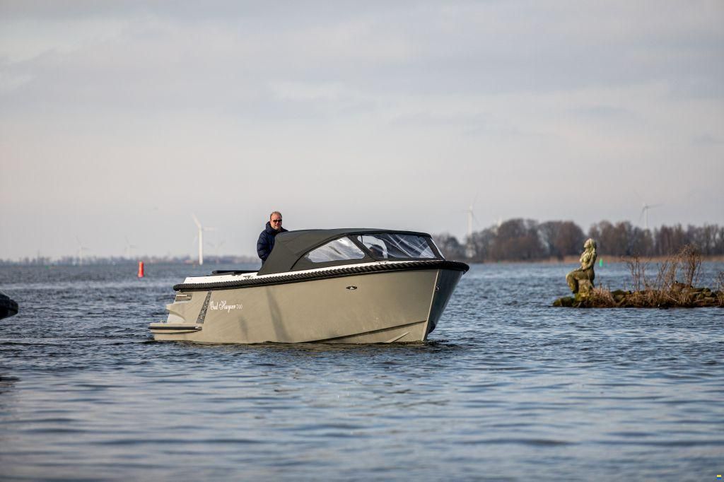 Oud Huijzer 740 Tender
