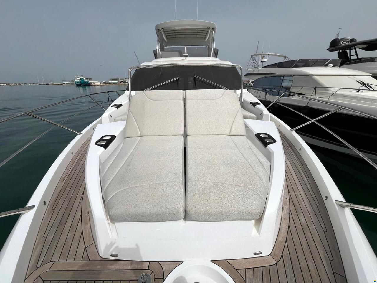 Sunseeker Manhattan 68