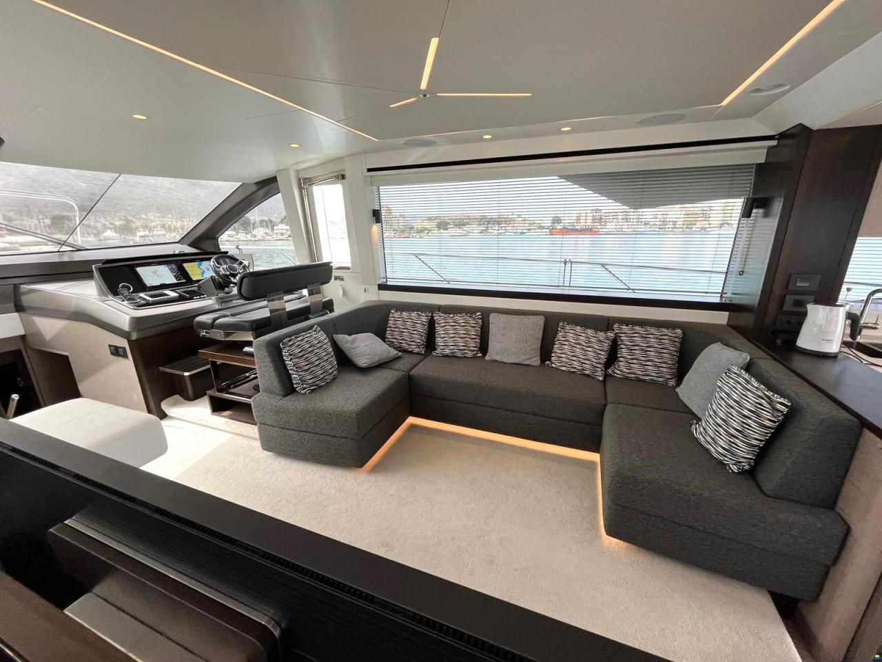 Sunseeker Manhattan 68