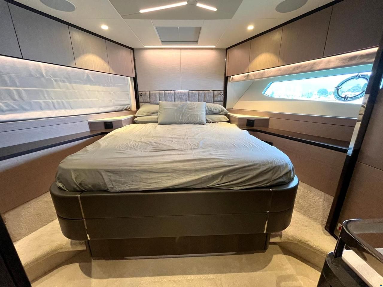 Sunseeker Manhattan 68