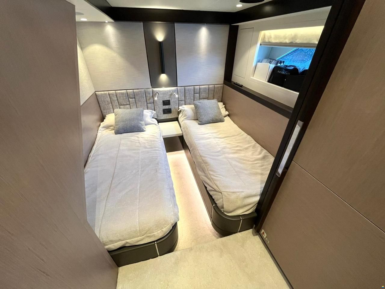 Sunseeker Manhattan 68