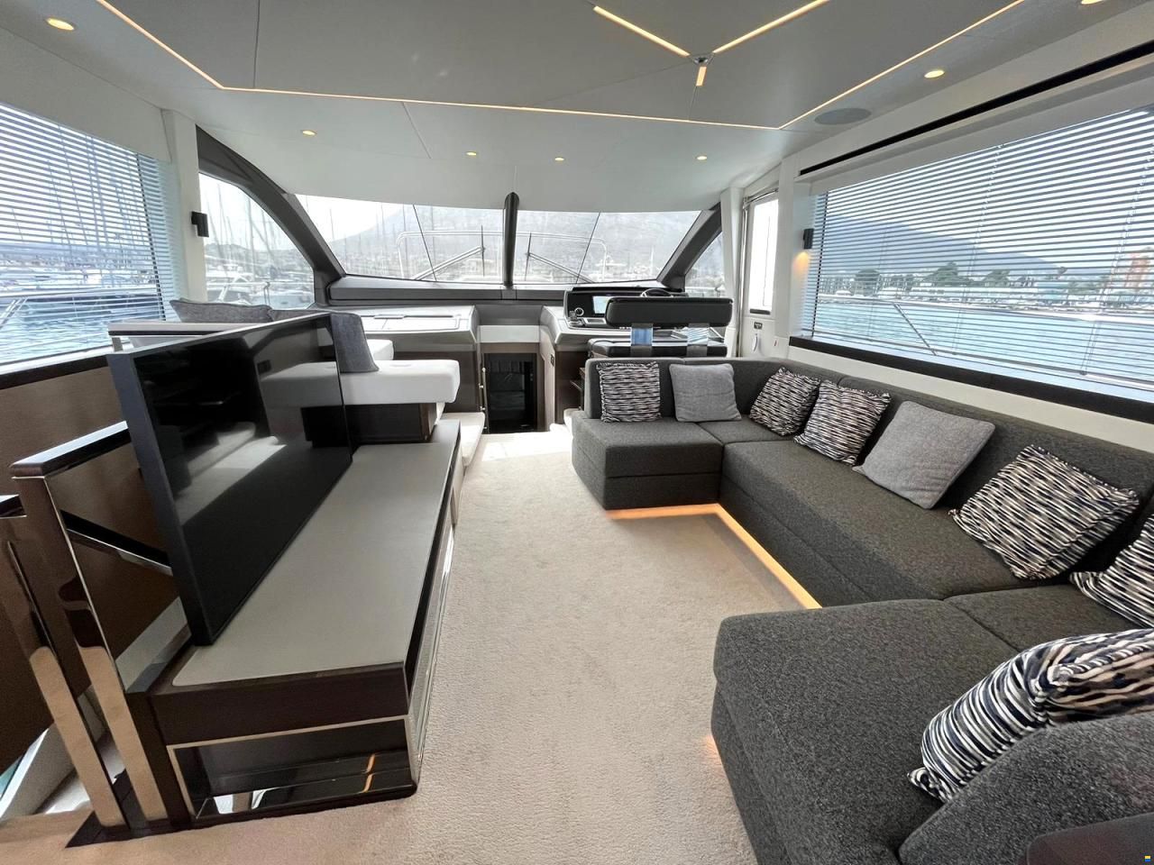 Sunseeker Manhattan 68