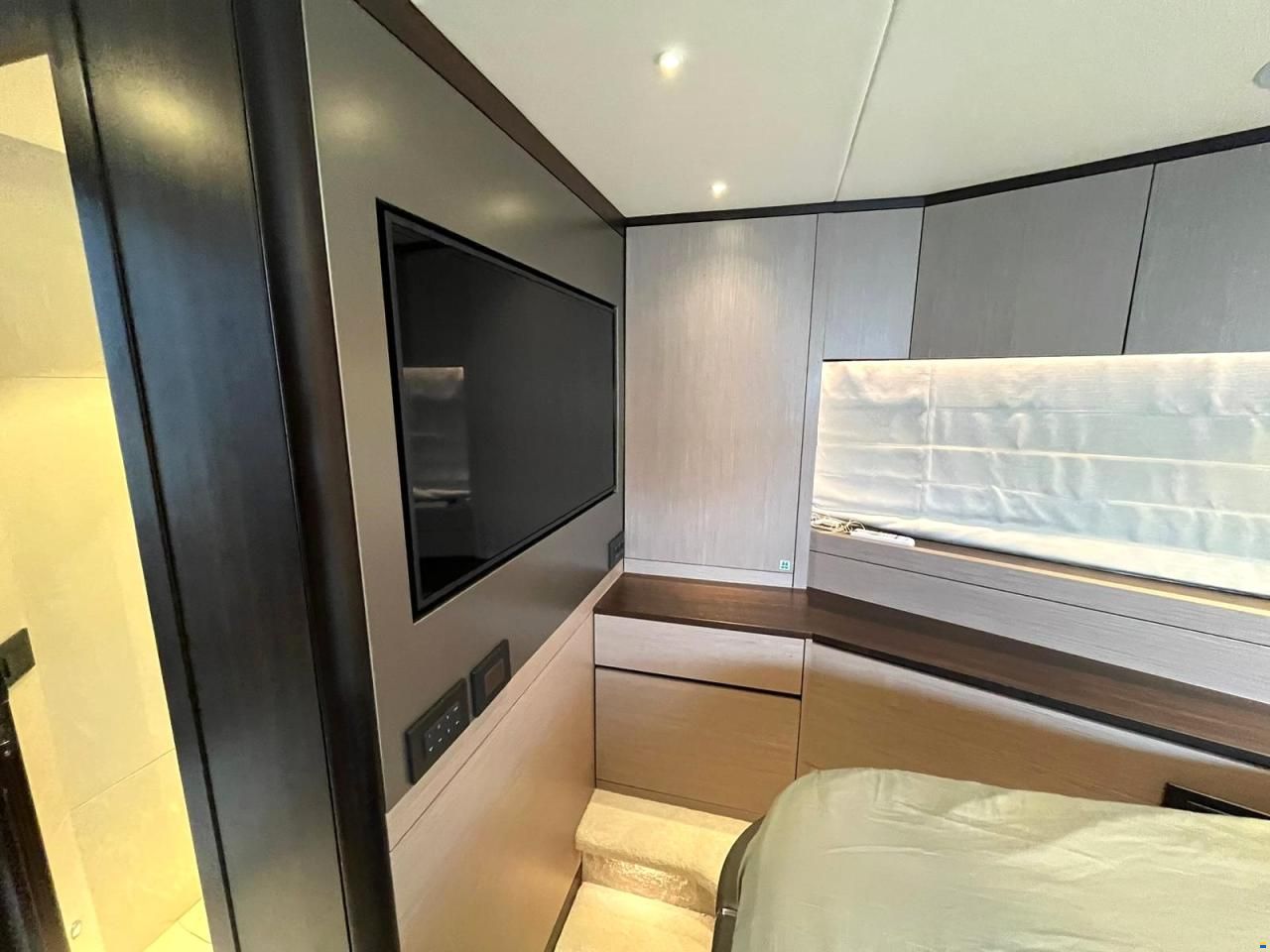 Sunseeker Manhattan 68