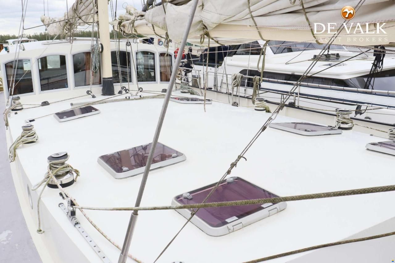 Logger Schooner 22