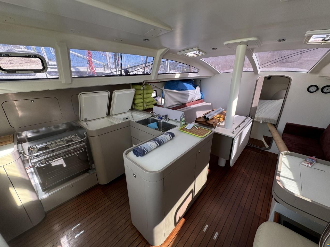 RM Yachts 1260
