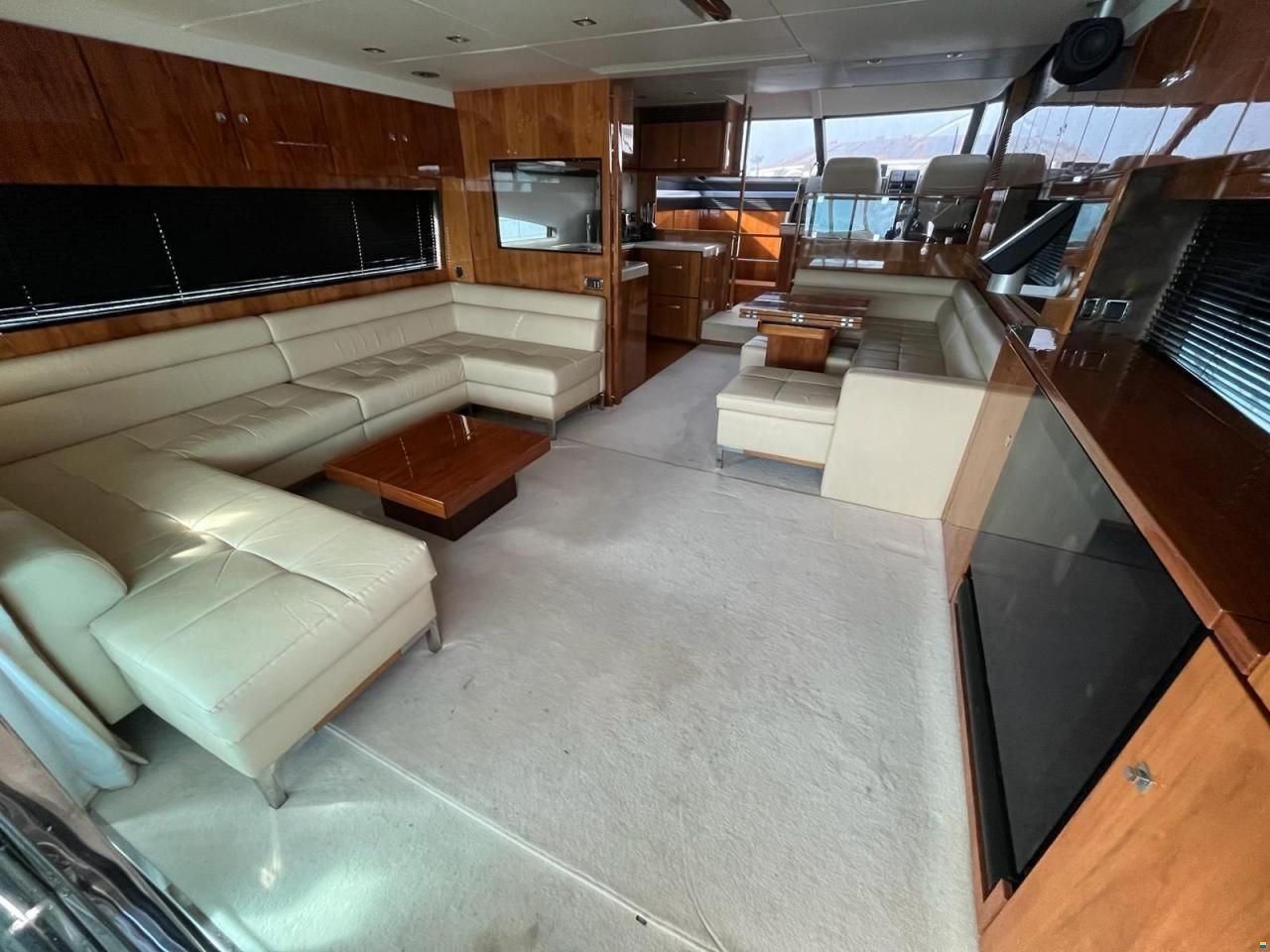Fairline Squadron 65