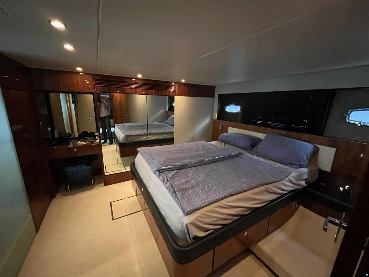 Fairline Squadron 65