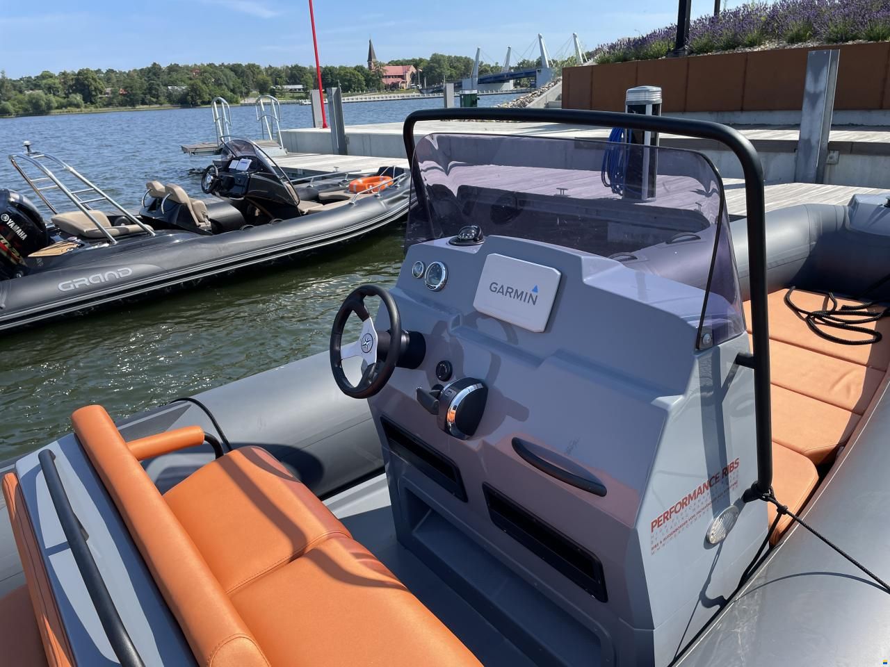 Brig Navigator 700
