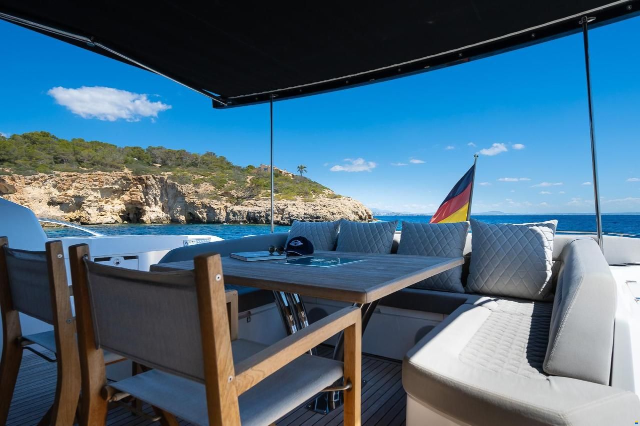 Sunseeker Predator 80