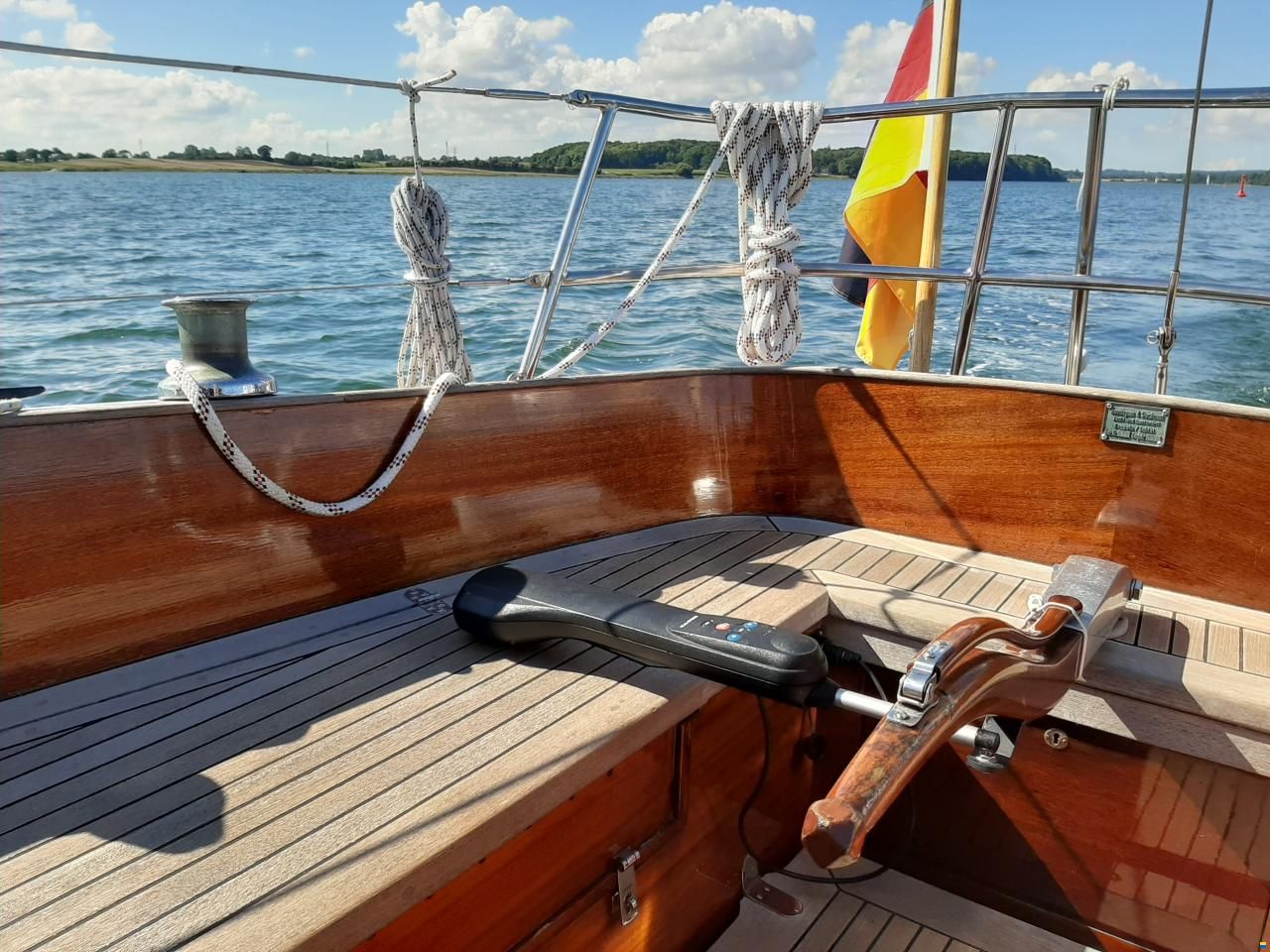 Henningsen & Steckmest Scalar 28