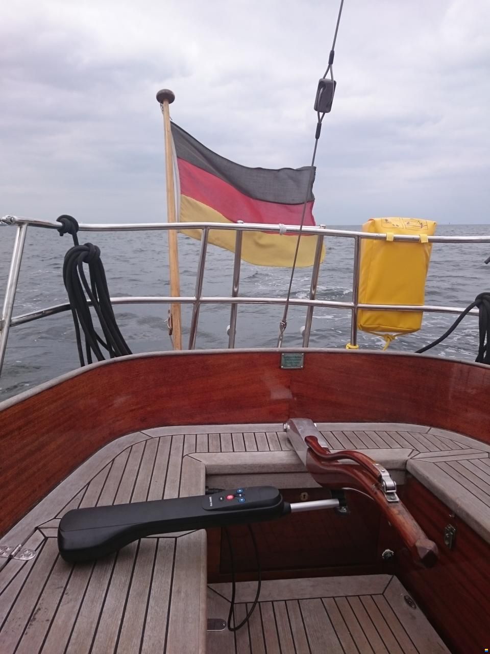 Henningsen & Steckmest Scalar 28