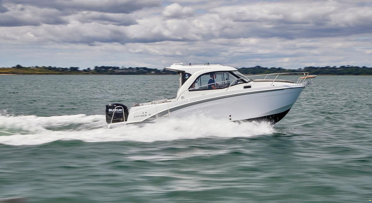 Beneteau Antares 7 OB