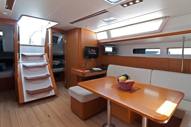 Jeanneau Sun Odyssey 469