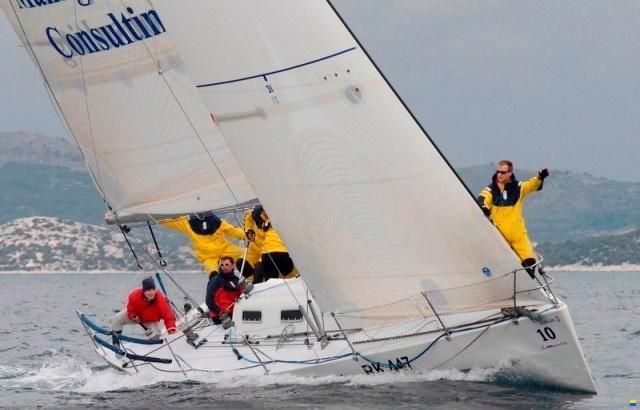 Beneteau First 40.7