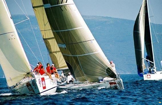 Beneteau First 40.7