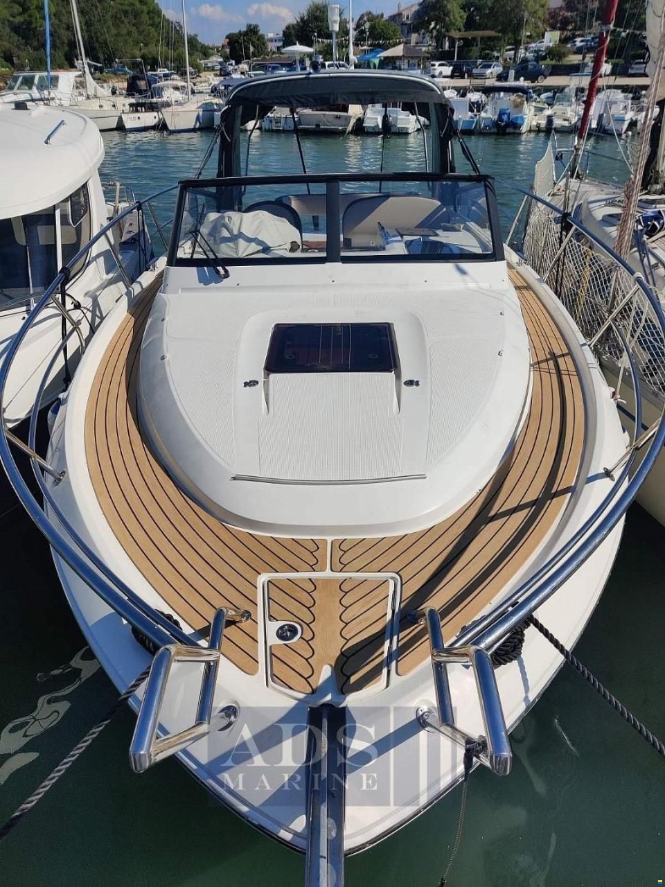 Bavaria S 30