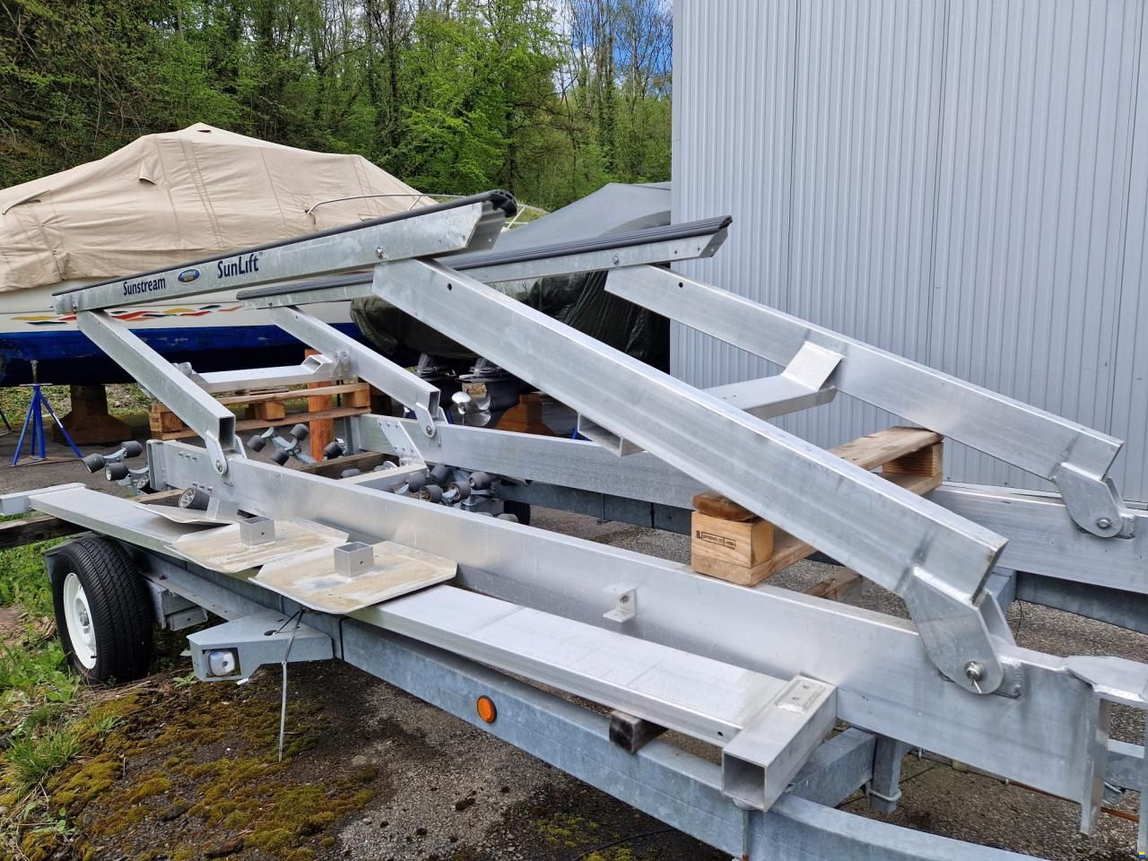 Sunstream Sunlift SL7012ARW