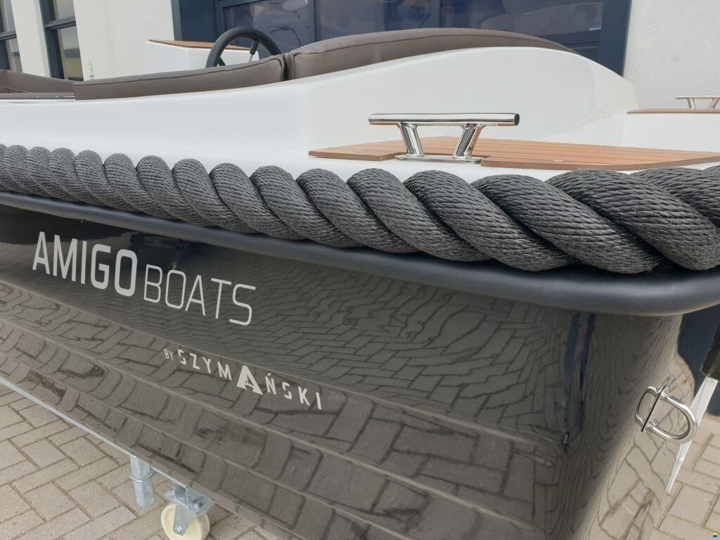 Amigo 485 S