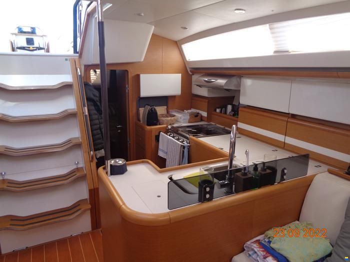 Jeanneau 57