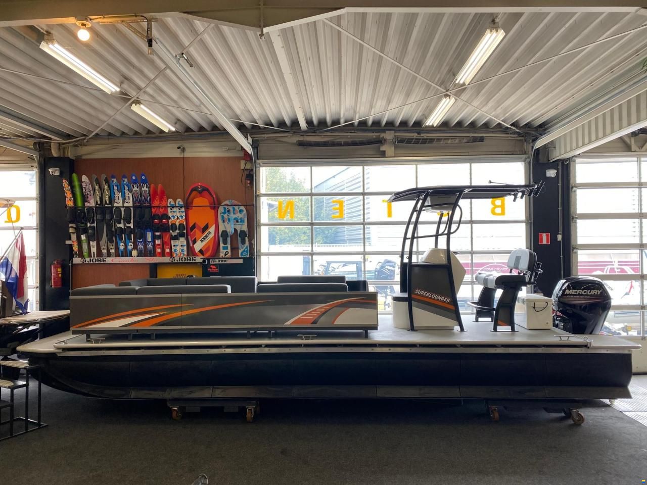 Pontoon 850 - NIEUW