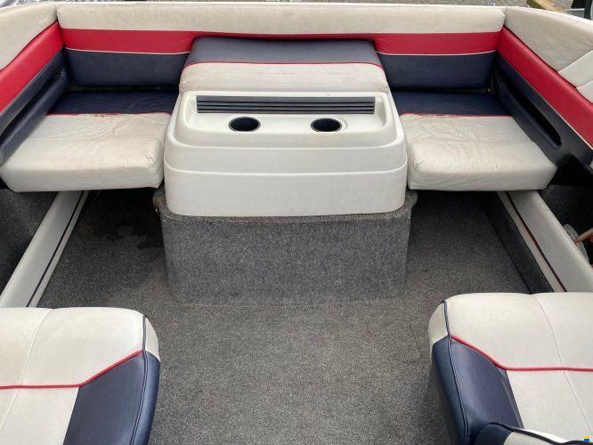 Bayliner Capri Bowrider