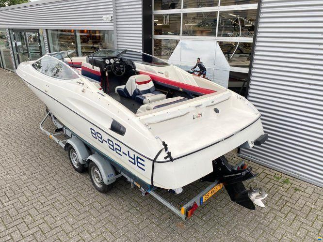 Bayliner Capri Bowrider