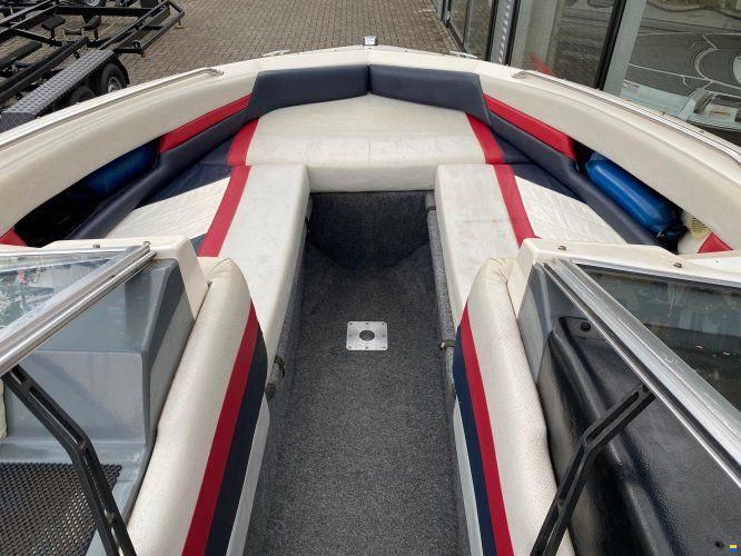 Bayliner Capri Bowrider