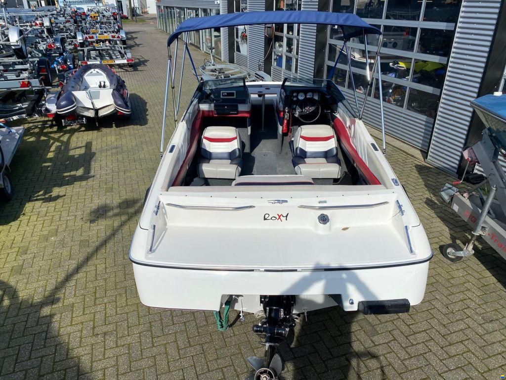 Bayliner Capri Bowrider