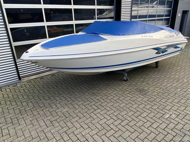 Larson Senza 186 Bowrider