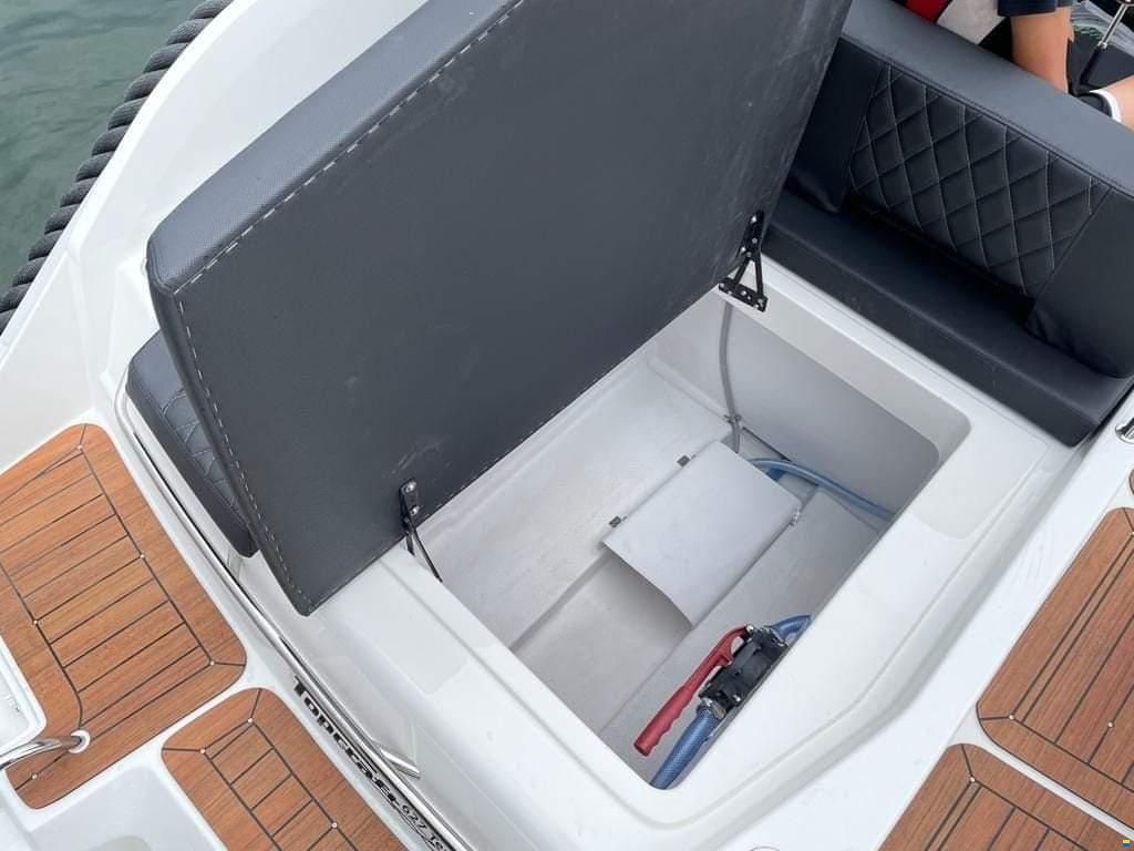 M&D Boote Q 630 Tender