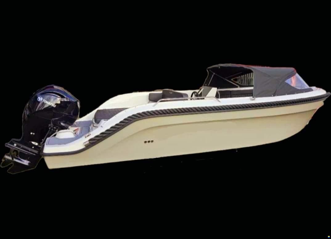 M&D Boote Q 630 Tender