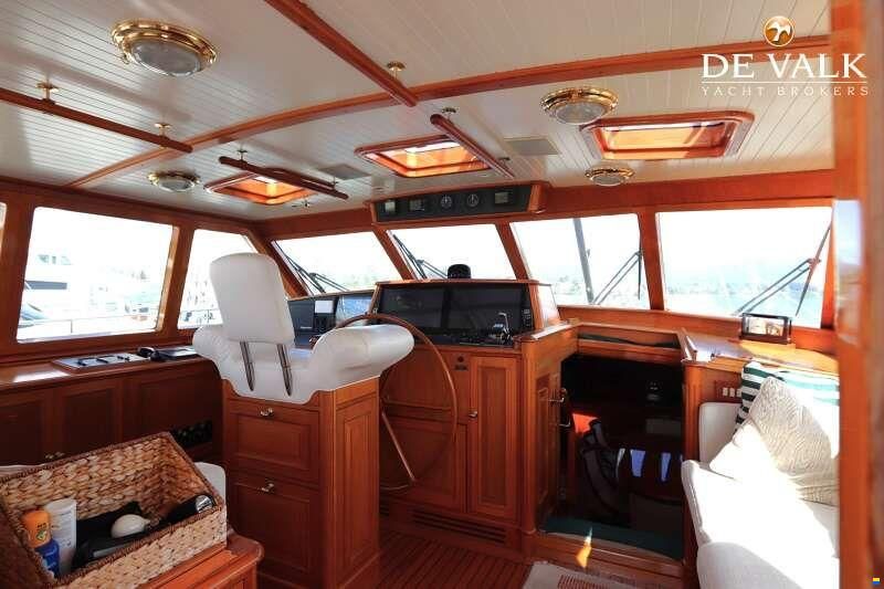 Palmer Johnson 110