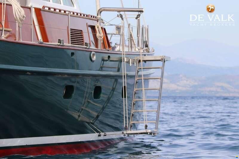 Palmer Johnson 110