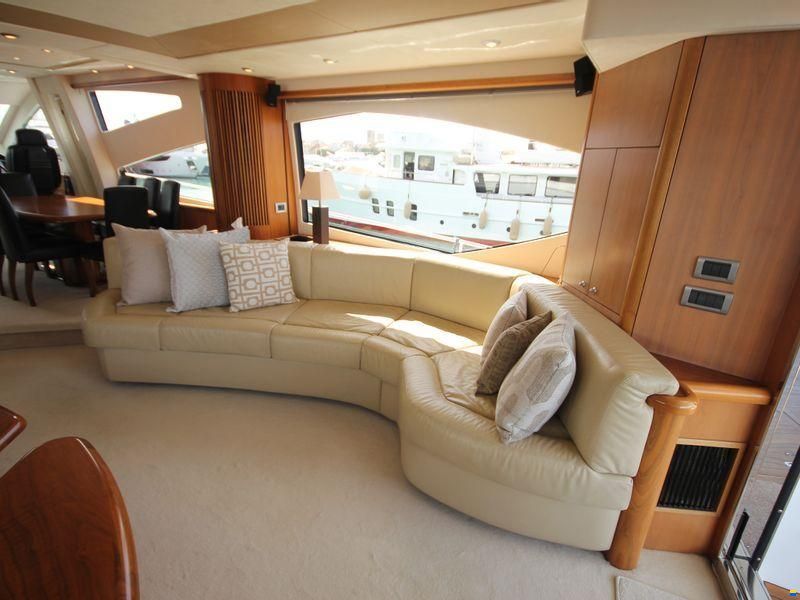 Sunseeker 75 Yacht