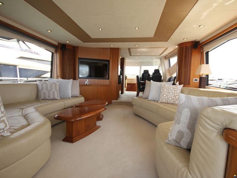 Sunseeker 75 Yacht