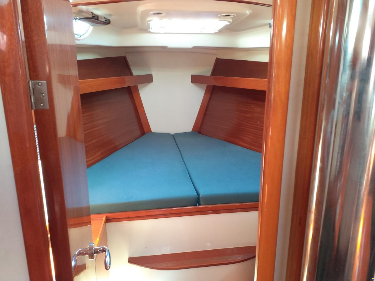 Hanse 411
